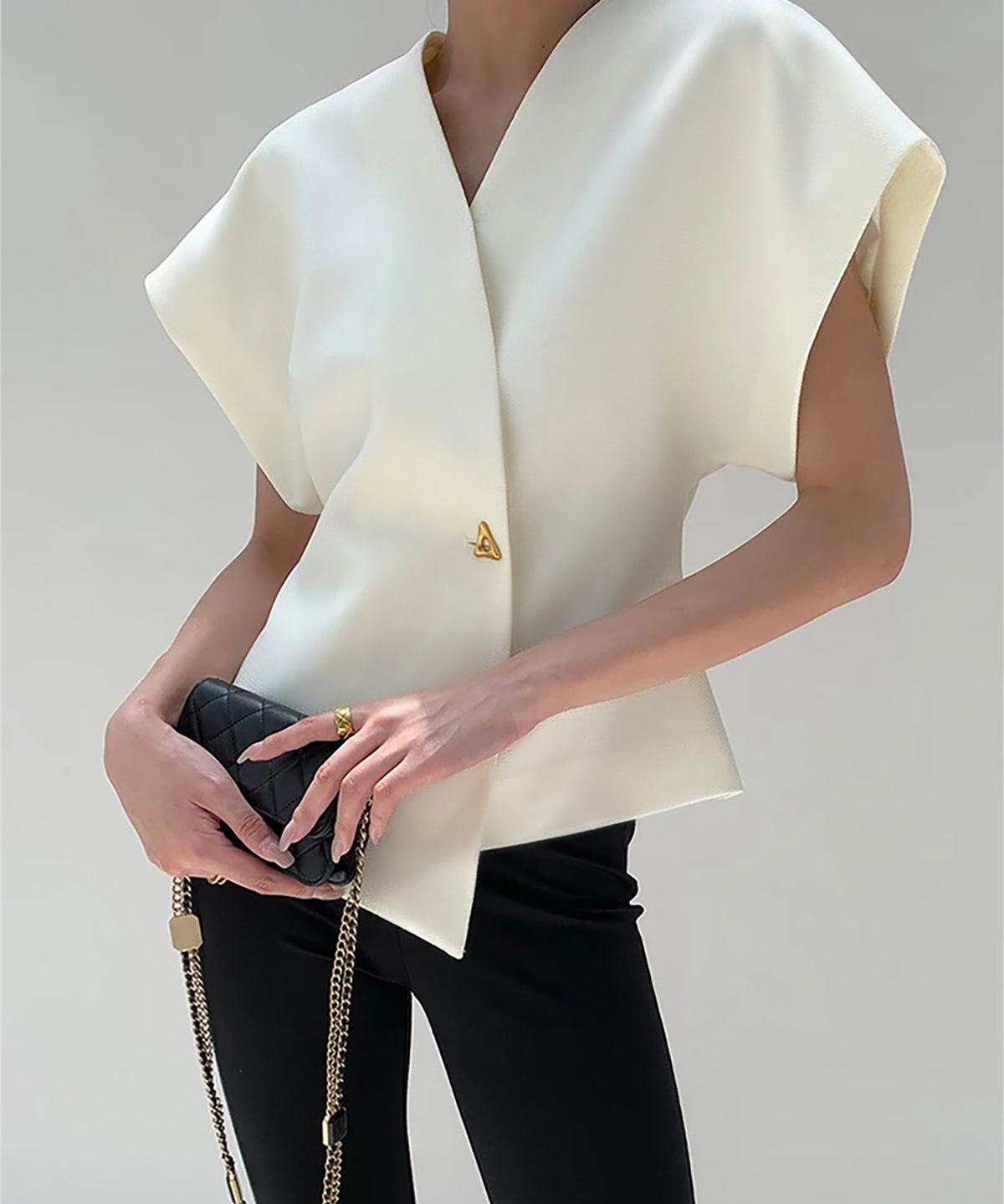Nerina | Blouse with button details