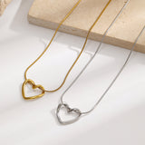Gold Knot Hart Hanger